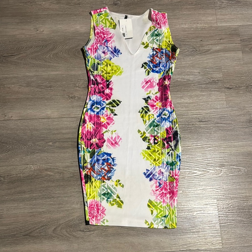 Cream Sleeveless V-Neck Bodycon Midi Dress